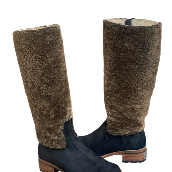 UGG Brown and Black Winter Boots with Shearling Upper size 5.5 - Picture 1 of 16